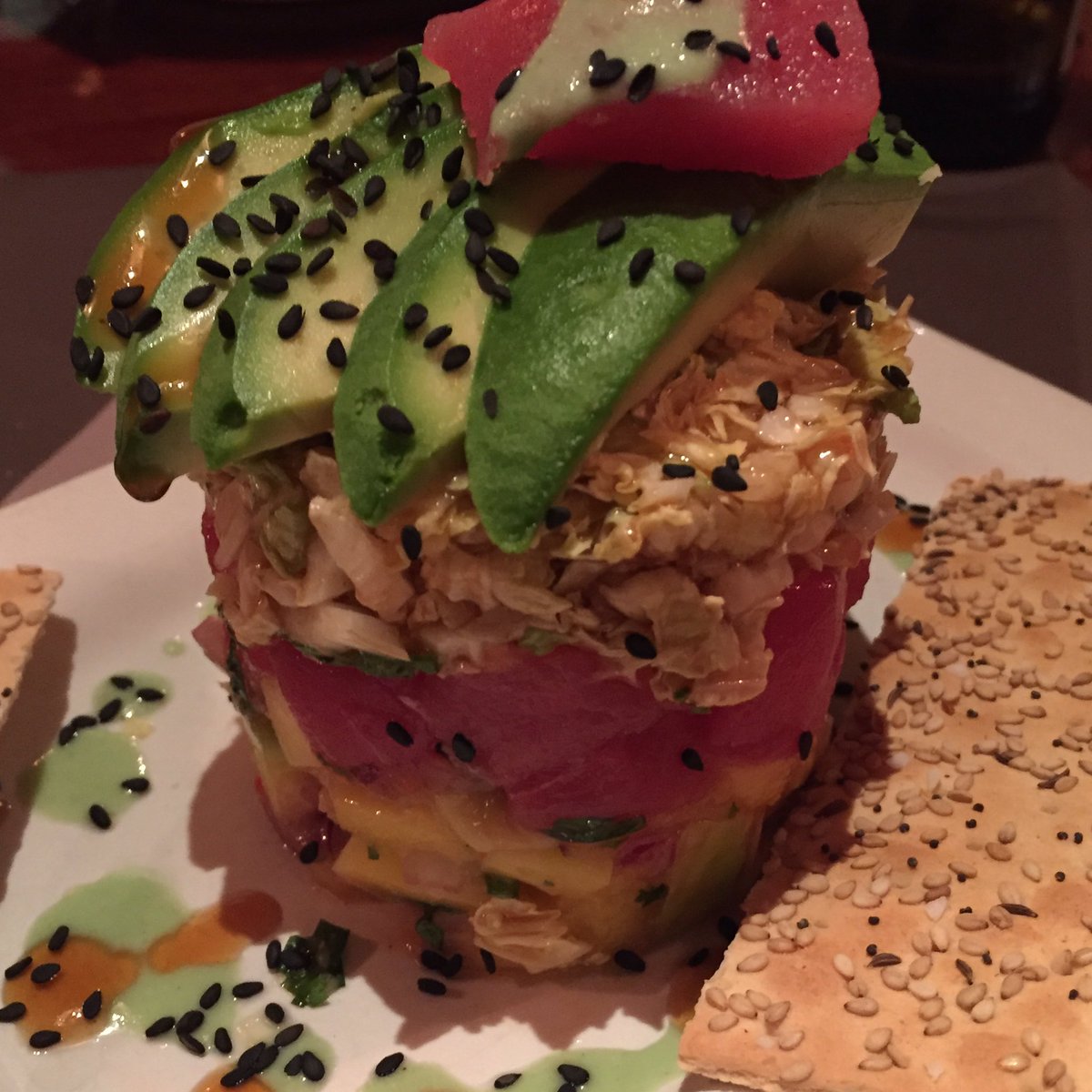 mktiseo's tweet photo. Thoroughly enjoying this Ahi Tuna dinner #whycanttheymakethisincaro #vickysofsantafe #SpringBreak2016 https://t.co/IjR5EyWjPt