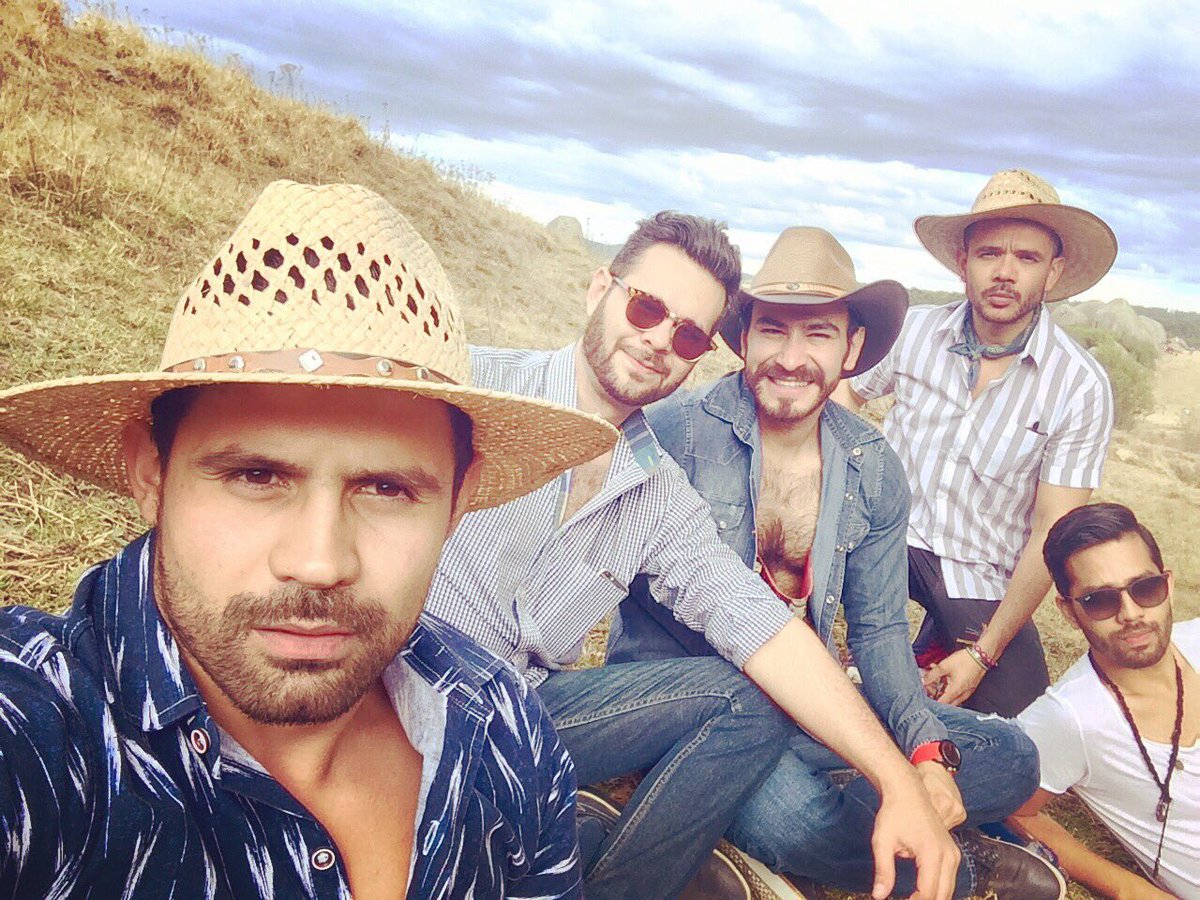 erikin07's tweet photo. #GonzFest π³ππ #crew #Tapalpa πΏ@nobanana_4u @AlexMurilla https://t.co/B2FBRc6dEW