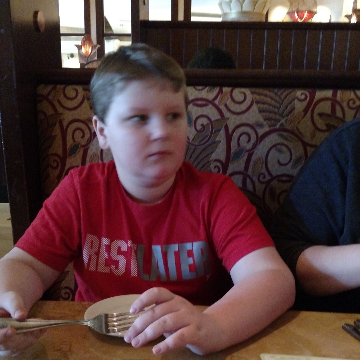 annchsc04's tweet photo. Easter dinner #cheesecakefactory #yummo :-P https://t.co/Ejrt8tkI5R
