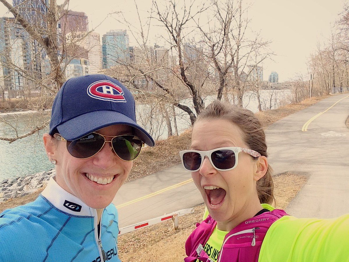 KimMcNeilWriter's tweet photo. @YogiCrystal Hell yes! Thanks for being my running buddy. #chickswhorun #runyyc #yogiswhorun https://t.co/1noXGy9ah3 https://t.co/YhzcdtcvPD