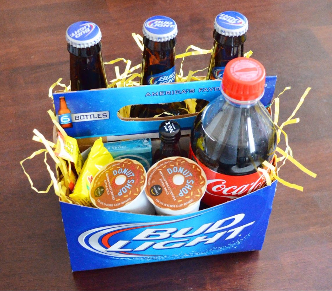 palmer102's tweet image. #HoppyEaster Get it? #DoublePun