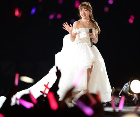 元祖神7”集結！たかみな(@taka4848mina)号泣、卒業ドレス「結婚式で着