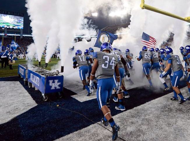 JIGGOCHO_'s tweet image. 🙏🏽Blessed to Say that I Am Commited To The Univesity Of Kentucky 🐆💙💯