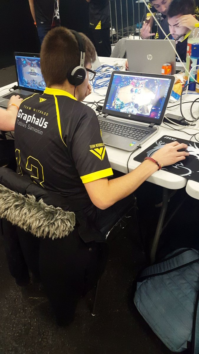 AZR1x's tweet image. @NitradoGraphaus ! #NitradoArmy