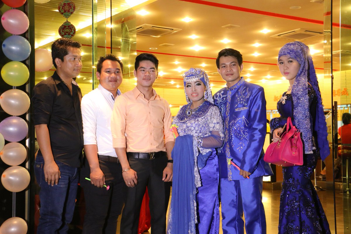 sokreymrd's tweet photo. My wedding on 29-01 2016 https://t.co/y3fBjEKGtB
