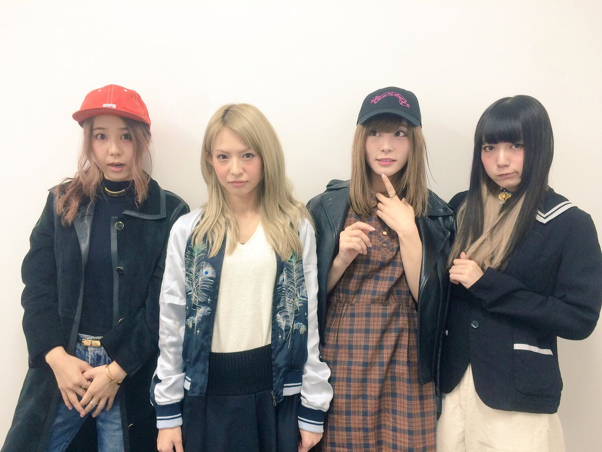 scandal_band's tweet photo. 【RADIO】
さぁ、このあとJ-WAVE「BEAT PLANET」にSCANDAL生出演です！
#scandal_yellow #jwave #radiko https://t.co/rf1MZPFsCq