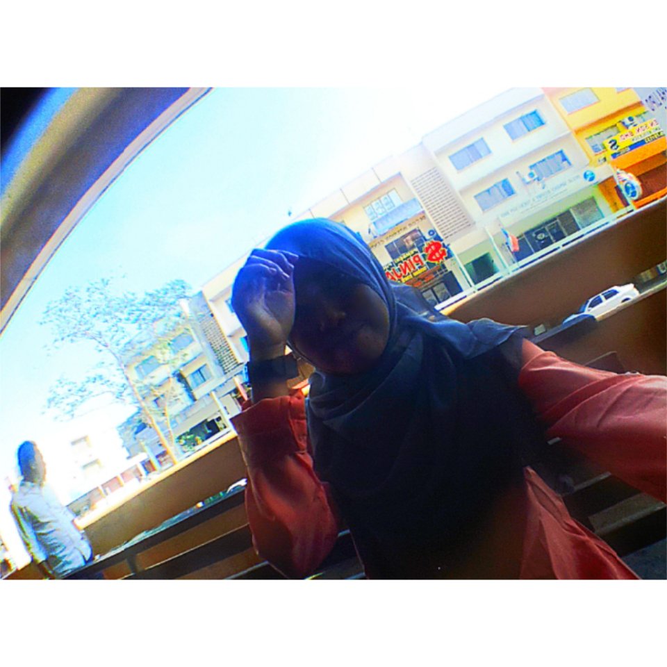 NrlelaRamadhani's tweet photo. Work place my Dad #Sabindo #GoodHijab #HijabSister #HijabTravel #MalaysiaHijab #PinrangHijab #Tawau https://t.co/0C7WCzsY9w