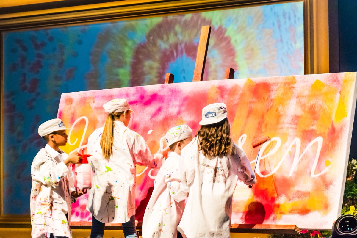 WC_Worship's tweet photo. He is risen! #wckids #EasteratWC https://t.co/vYpVL6T6kb