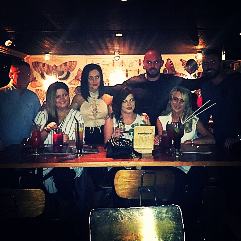 JenJenGibson's tweet photo. Amazing night with Mint friends #drfeelgoods #cocktails #outofhand #asalways #mates https://t.co/zwSnktu8xe