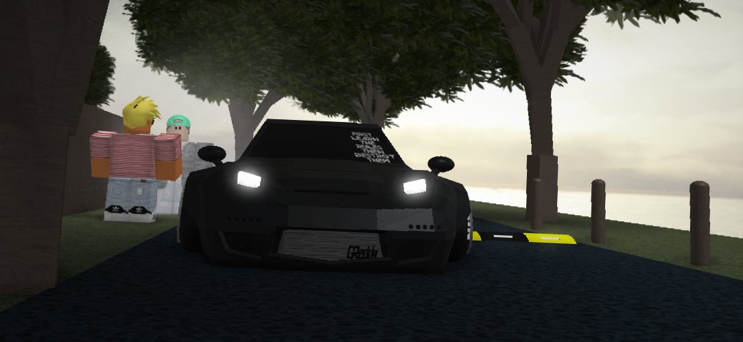OutcastRBLX's tweet photo. Predator waiting on it's prey. #ROBLOX https://t.co/MArn66GFPs