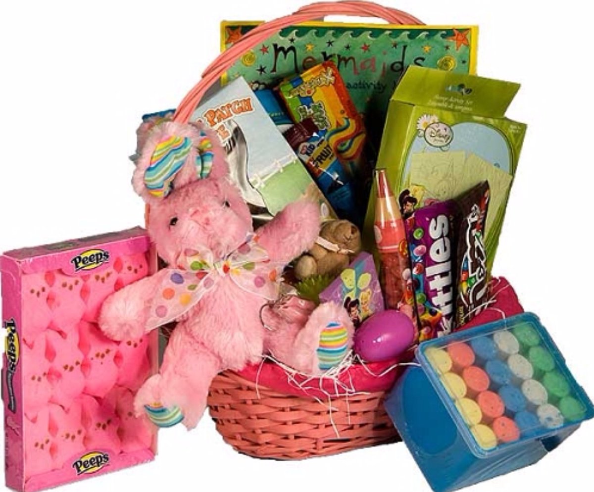 @Totally_Aiden_  and <a href="/totally_emma_/">Emma Hornick</a> Easter baskets