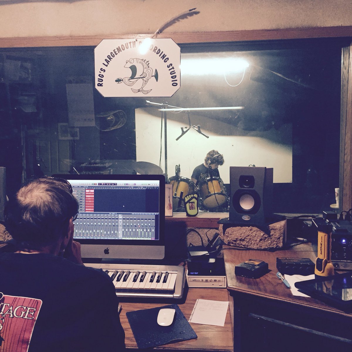 REWOUNDGBAND's tweet photo. Working on it #comingsoon https://t.co/yLmcClz8LC