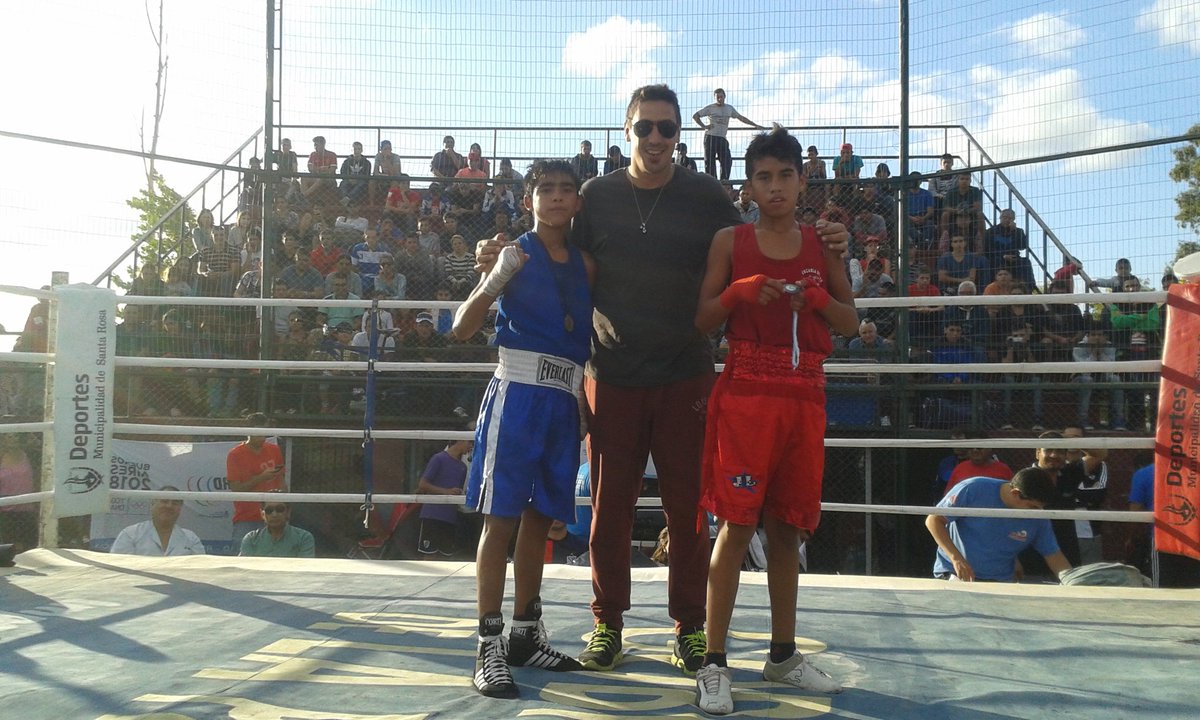 boxeo2018's tweet photo. Denis martínez  (lpa) oro 44 kg #CampeonatoNacionalBoxeo @FABoxArg @NicolasSamuilov @RobertoArriet14 @monica311035 https://t.co/3JTdZmiPoh