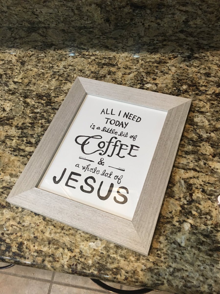 Kyle_Twist's tweet photo. @RetroLiberty I was looking at my wife's purchase and thought great, now I miss the morning mug https://t.co/6TZCMX5pBg