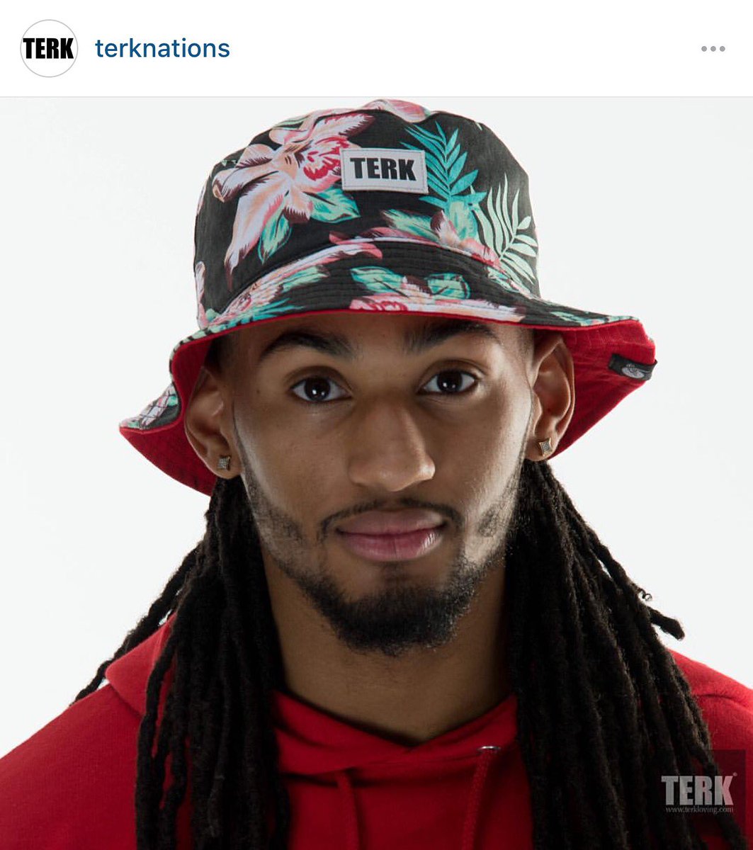 Rico_Hundo's tweet photo. S M I R K 😏 #HundoGang #RicoHundo #YouSeeMeRight https://t.co/TipPpcVejp