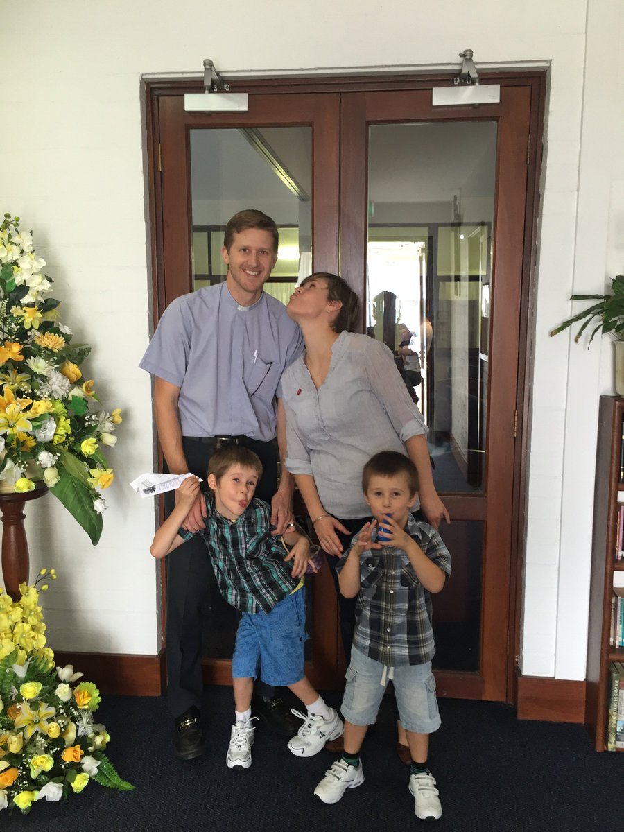 RevDevan's tweet photo. Happy Easter! He is Risen! https://t.co/FLHwh1p2bf
