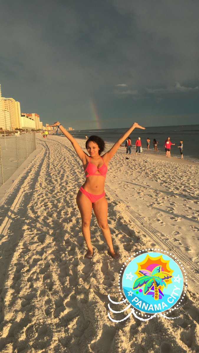 niceassstar's tweet photo. #PCB2K16 this ain't nothing yet 🤘🏼😝 https://t.co/JUEok3kYXt