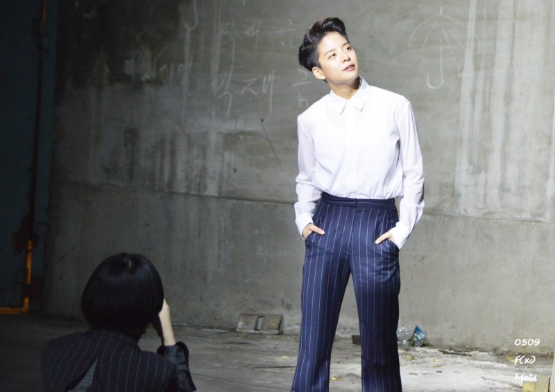 ajol_fx92's tweet photo. At Seoul Fashion Week. https://t.co/uKVtS5dAZD
