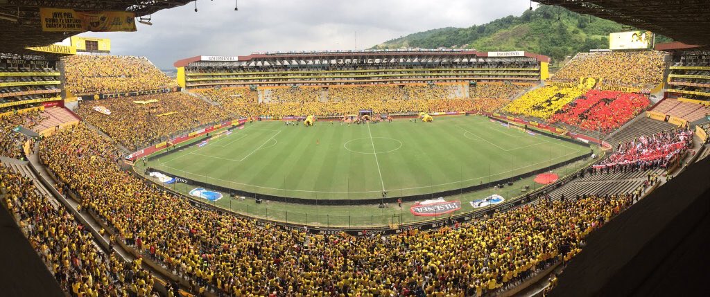 LeonardoChangC's tweet photo. Barcelona es su gente, gracias mi equipo querido @BarcelonaSCweb. Gran partido!!! @panchocevallosv @JCCassinelli https://t.co/hQm3eaQpuH