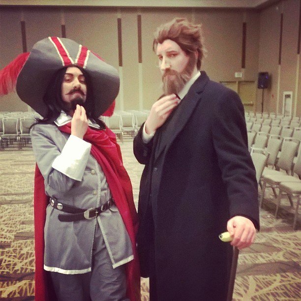 Uncle_Smidge's tweet photo. A dapper family resemblance. #RedRackham #IvanSakharine #Tintin #AdventuresOfTintin #Secre… https://t.co/2K8i66ZQeb https://t.co/lmYqq0EQck