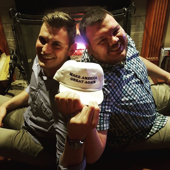 Barnsey_Says's tweet image. #datraphouse