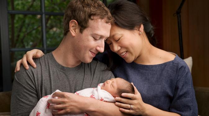 liputan6dotcom's tweet photo. Bos Facebook 'Mark Zuckerberg' Unggah Foto Menyusui Max https://t.co/5BwG6Z4OKi https://t.co/C9RCJ93v4a