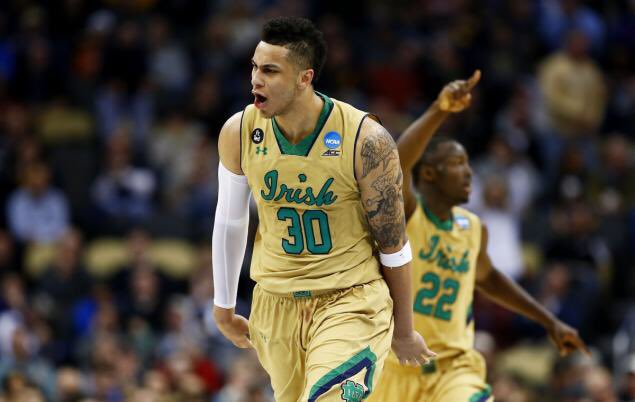 SPORTalkND's tweet photo. RETWEET if you think ND can make a comeback and WIN this game! #NotDoneYet got to BELIEVE #FightingIrish☘ fans! https://t.co/BgT4Tlrz0l