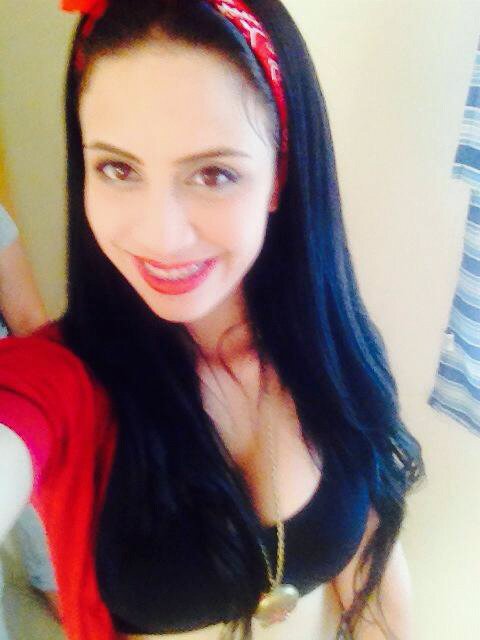 AngelaNedjme's tweet photo. #DomingoDeGanarSeguidores #siguemeytesigo @AngelaNedjme https://t.co/9dgrnrgpHv