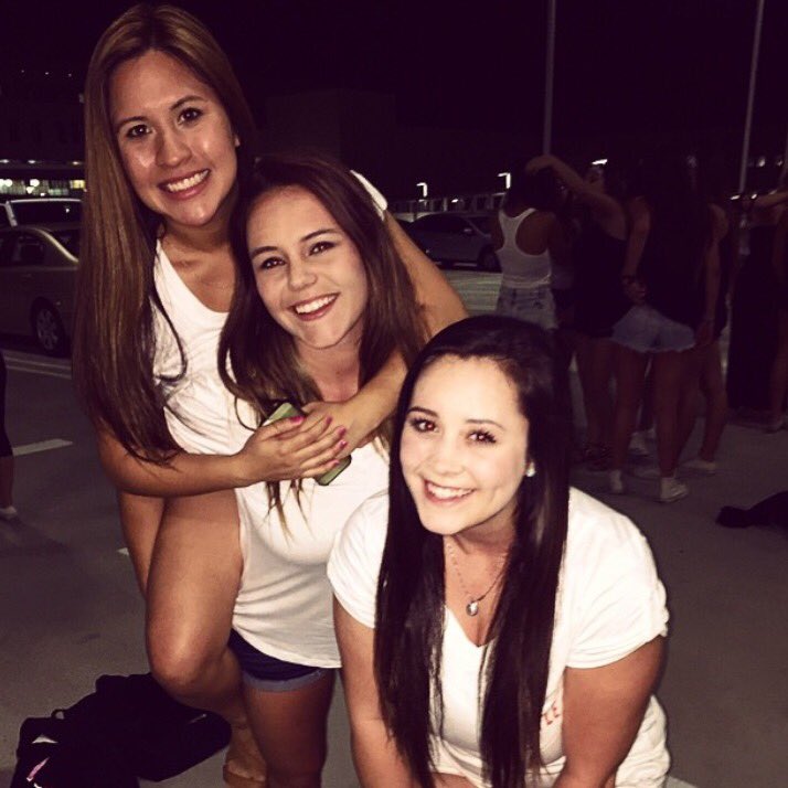 thenameslacie's tweet photo. Happy 1 year to my little ones, y'all keep me going &amp; I couldn't imagine life w/o u lil betches 💘 #csusmaxo https://t.co/WtPHHRYwf6