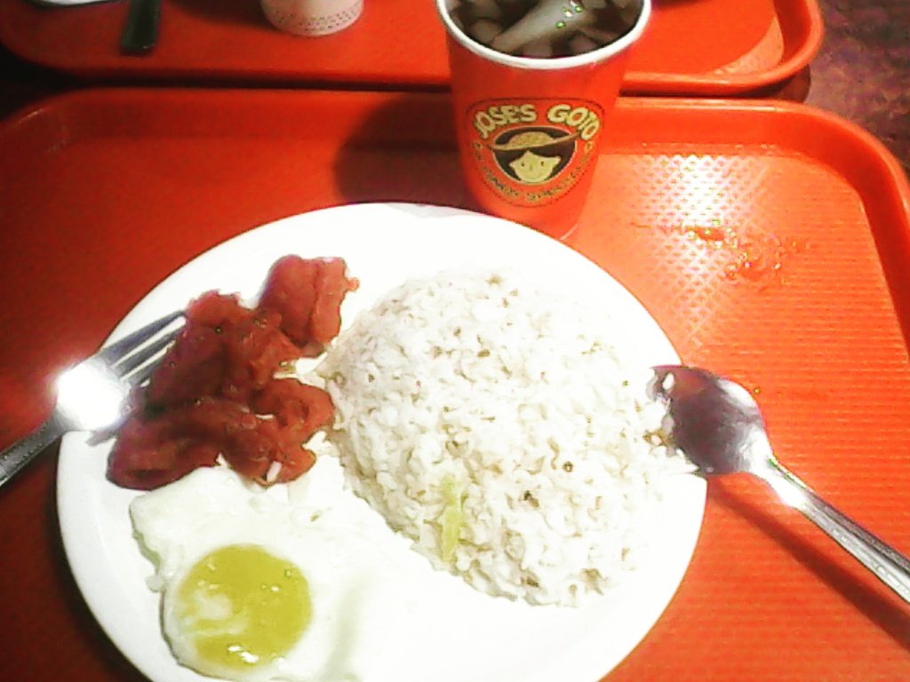 JeyJeysalvar's tweet image. @glorieta4 w/ ate grace :) #Tosilog