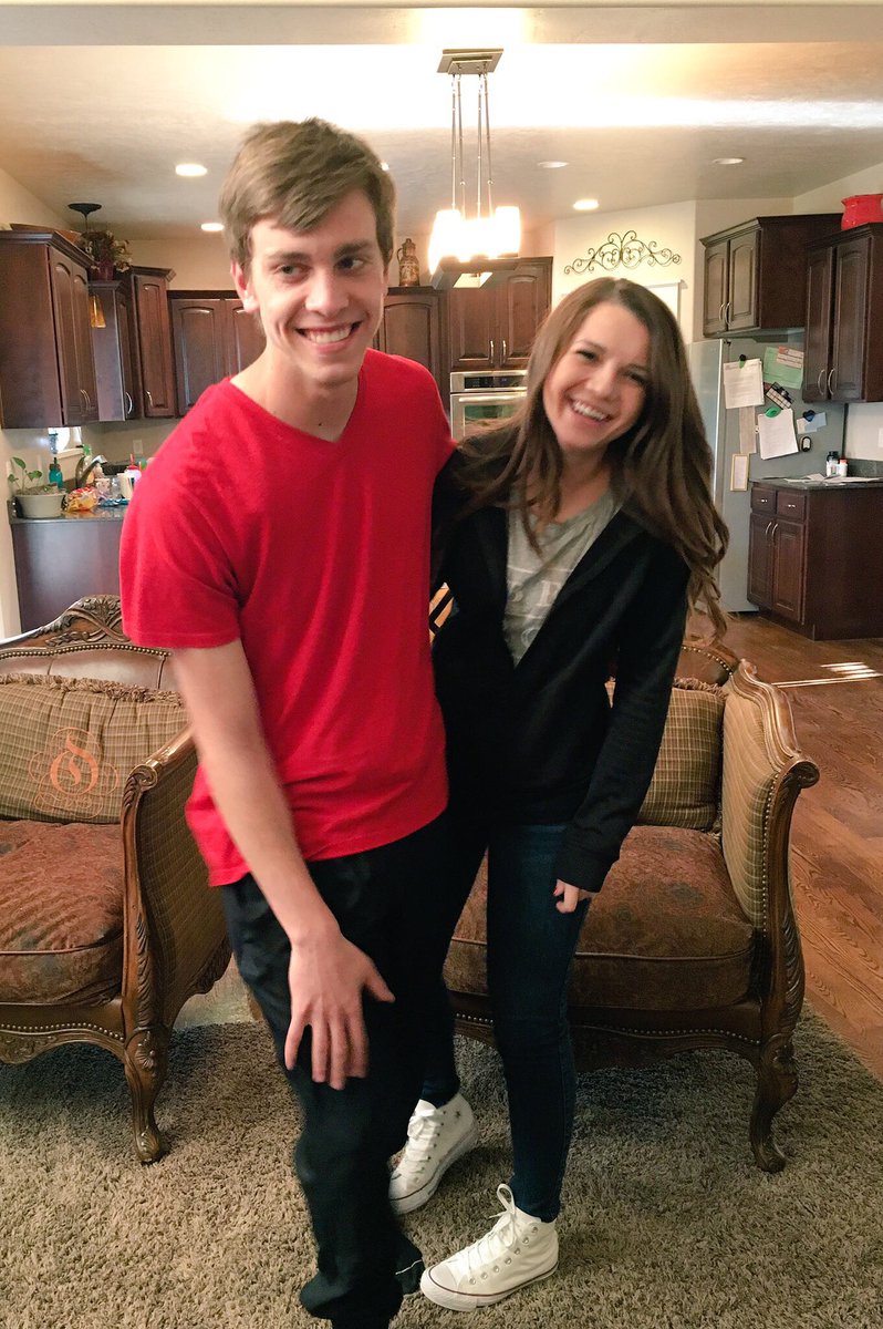 alanakkss's tweet photo. he wouldn't take a normal picture but oh well happy birthday cam.🎈 https://t.co/DZQCr79Bfv