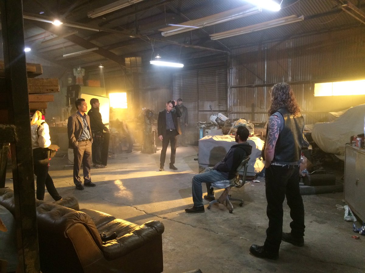 AgainstBlood's tweet photo. #bts in the #warehouse!
#filmmaking #indiefilm #actors #set #AgainstBlood #lights #reddragon #korean #filmmakers #4K https://t.co/5uHH6WGfXP