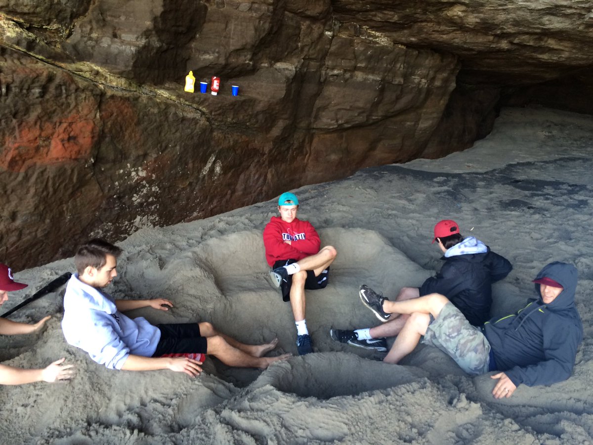 RobertOakman20's tweet photo. Great spring break โพ๏ธ๐บ๐ธ๐๐ #DaddyBert https://t.co/qYHVlOEfWh