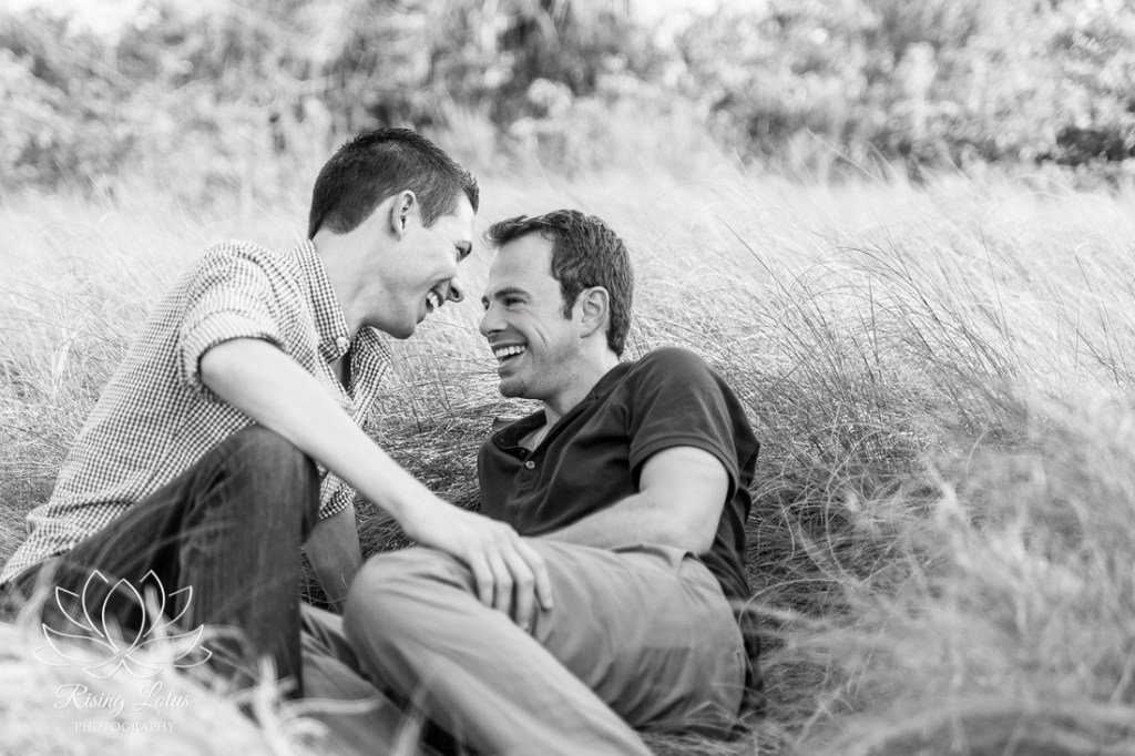 misterminchin's tweet photo. What would you do if you fell for a guy who can't be yours? Read this. #blog #new #love https://t.co/ghCpUsQZc0 https://t.co/HDA9k7JI9U
