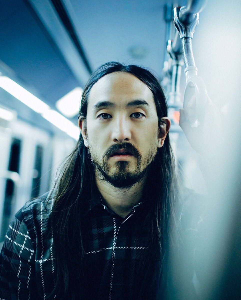 In Transit 🚋 https://t.co/hztvlnCRv3