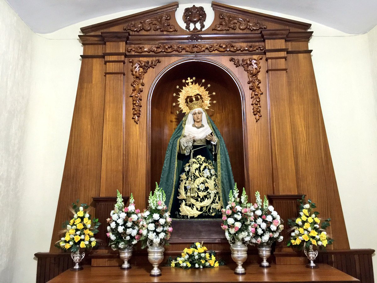 Sentenyesperanz's tweet photo. La Esperanza ya se encuentra en su Capilla https://t.co/p7xDQwxInk