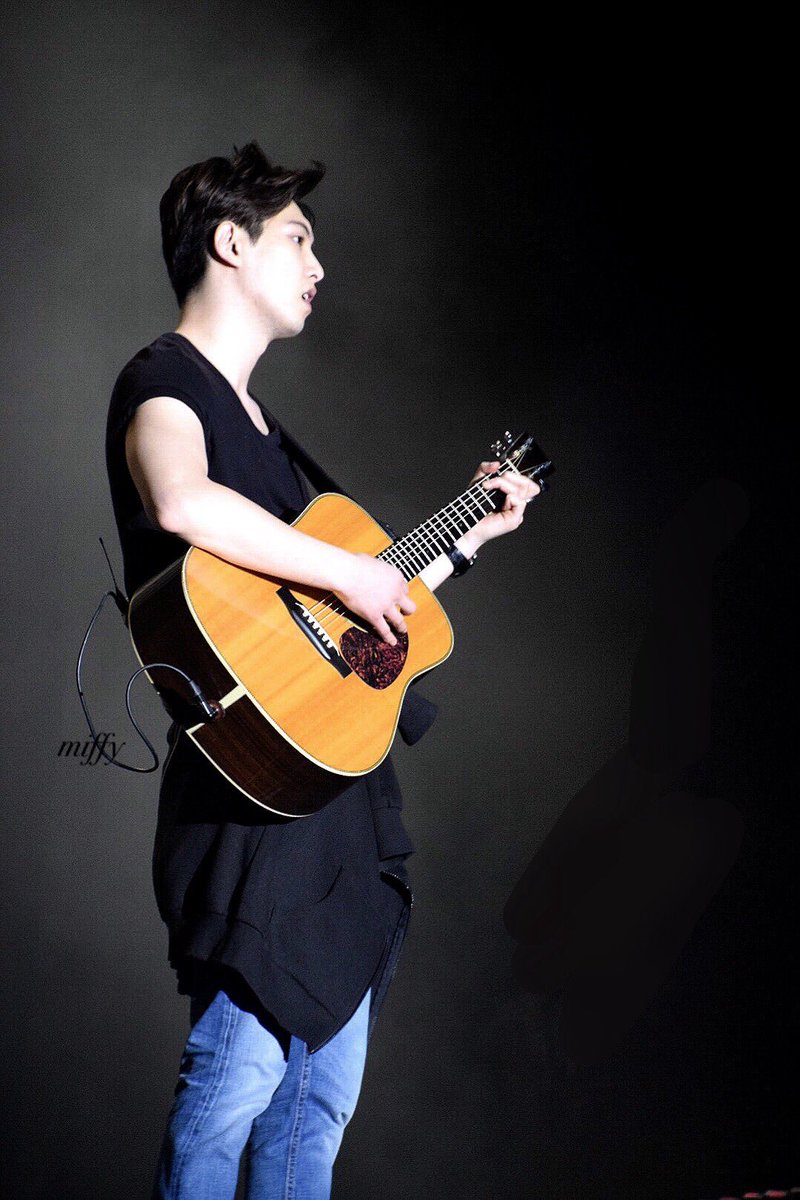 miffpy's tweet image. 160326 #cometogetherinhangzhou
#CNBLUE #이종현 #씨엔블루 
@cnbluegt ( ˘ ³˘)♡

miffy0515.tumblr.com