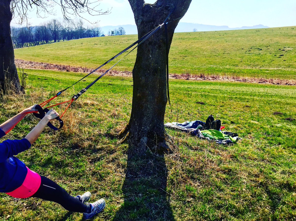 VarbakoZsolt's tweet photo. #training #trainingforlife #trx #hard #power #love #handball #vape #life #best #forest #family https://t.co/Kd0GbbluTz