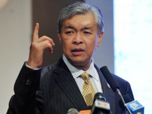 Seludup senjata api: Kawalan keselamatan diperketat - <a href="/zahid_hamidi/">Zahid Hamidi</a> gerbangpost.com/blog/seludup-s… <a href="/KDNPUTRAJAYA/">KDN🇲🇾</a>