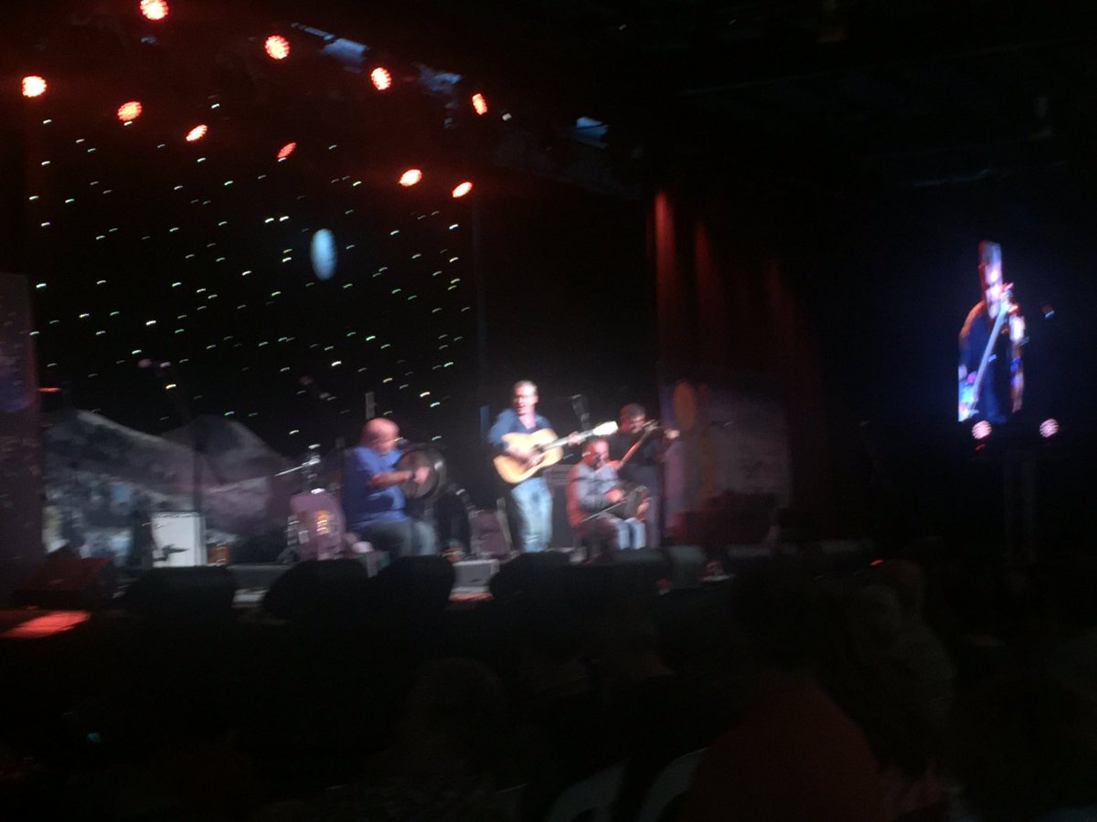 NoelWhite2013's tweet photo. #ColumSands and @theramblingboys givin' it loads @natfolkfest @GlobalIrish @ireland2016 @culture_ireland #FullHouse https://t.co/F4kq9OOWc4