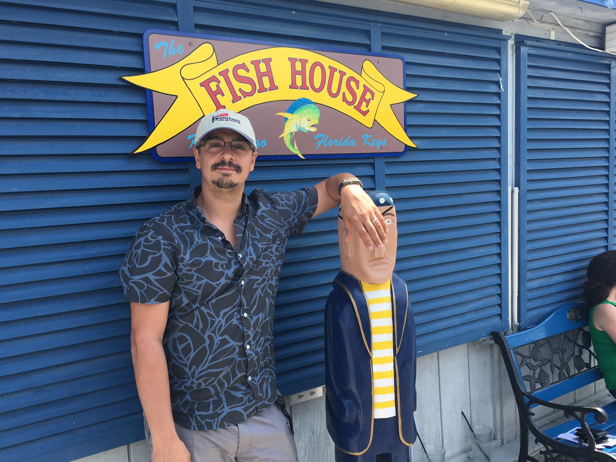 gerardwozek's tweet photo. #KeyLargo's #fFish #House is seafood dining at its best! #ceviche #KeyLimePie https://t.co/tKzKjP6XpL