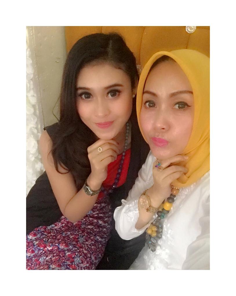 Dita (@ditalaudya) on Twitter photo 