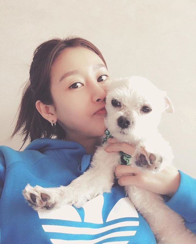 sketchbooksID's tweet photo. [Insta] @crayonpop Geummi
"Expressive Boktae..😅 #AreYouAnnoyed ?"
https://t.co/bc7lDZajI5 https://t.co/PYDFDUv7fs