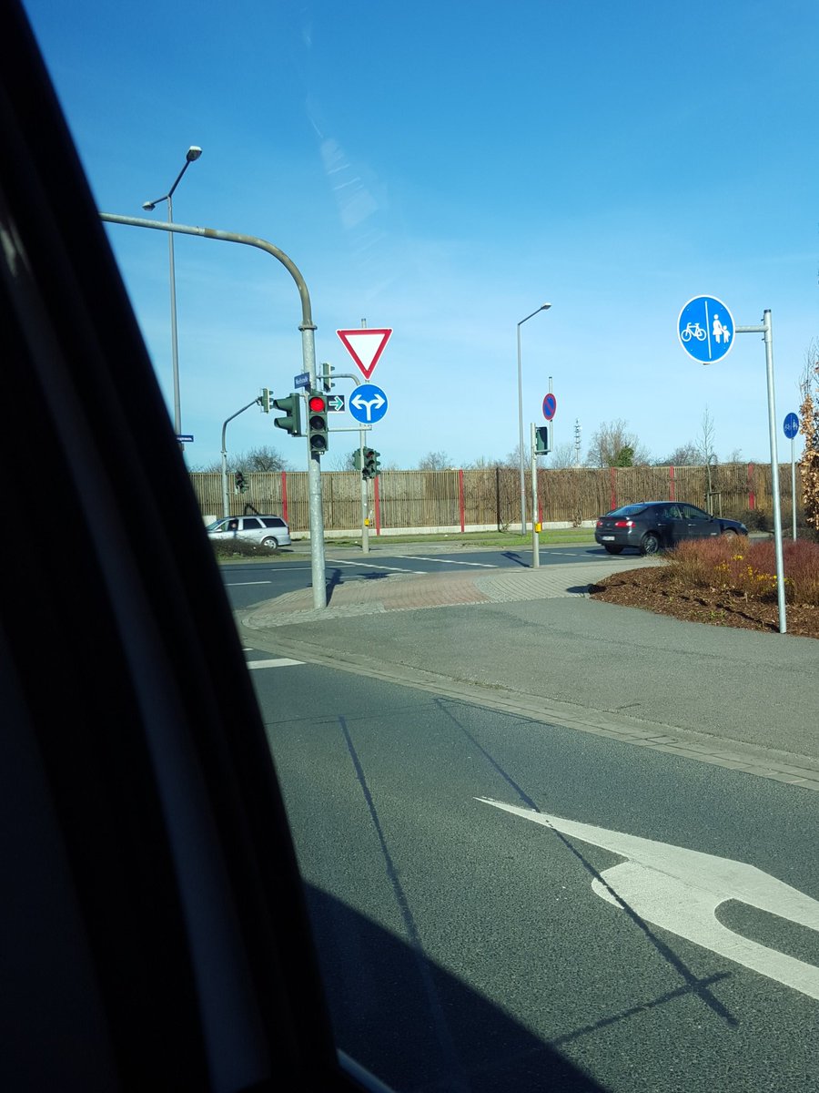 Benstaaa's tweet image. Go to Brunch✌👌