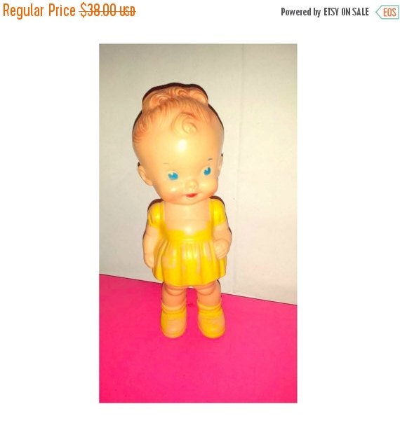 JunkYardBlonde's tweet photo. Sun Rubber Girl Squeak Toy,Ruth E Newton,Yellow Dress Girl,Rubber Squeak… https://t.co/G3eG7tiVYR #kitsch #SunRubber https://t.co/qIFobybOgU