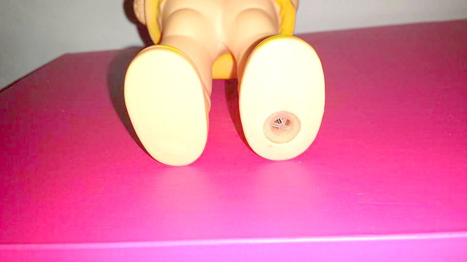 JunkYardBlonde's tweet photo. Sun Rubber Girl Squeak Toy,Ruth E Newton,Yellow Dress Girl,Rubber Squeak… https://t.co/G3eG7tiVYR #kitsch #SunRubber https://t.co/qIFobybOgU