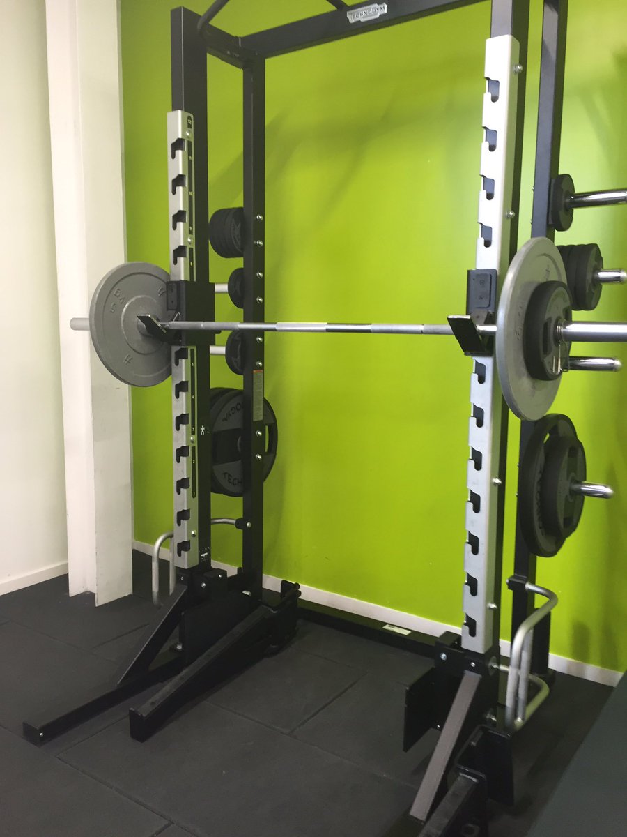 Didn't make #crossfit this morning so headed to the #gym to do a little bit of practising #practisemakesperfect
