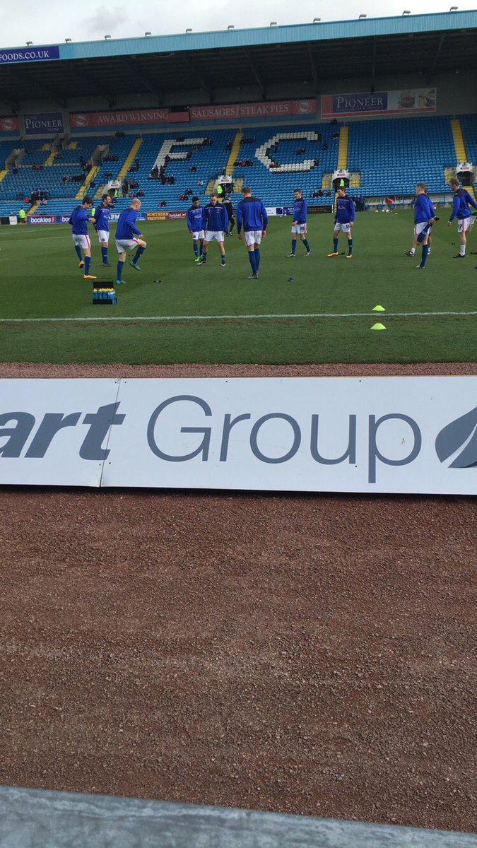 Danny Grainger leads the warm-up ahead of <a href="/officialcufc/">Carlisle United</a> vs <a href="/Official_BRFC/">Bristol Rovers</a>