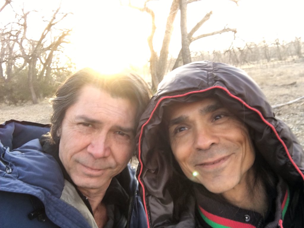 LouDPhillips's tweet photo. Nothing like picking up where we left off! (Fortunately, Mathias showed up instead of Hanzee!) @zahnmcc #Longmire https://t.co/g4zUB6HPKW