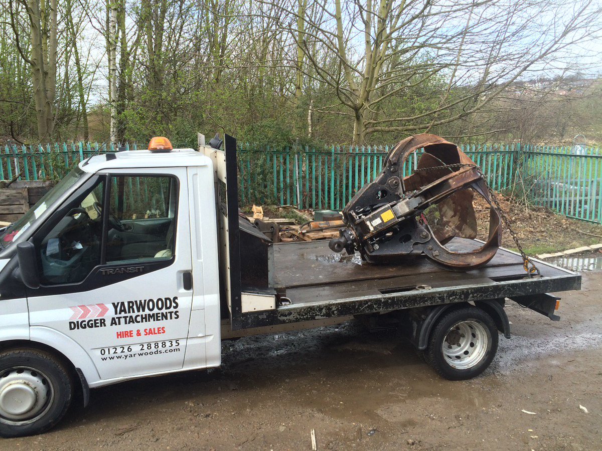 YarwoodsLtd's tweet photo. Our Hire Fleet #KINSHOFER 5 Tine Grab... Loaded and ready for its trip to Scotland for a loyal customer... https://t.co/LMaIllju0S